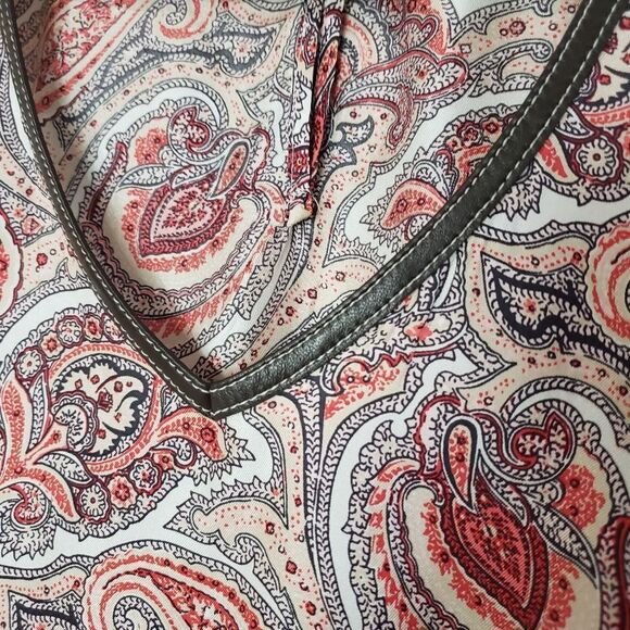 🦋3/$25 Massimo Dutti Size 6 Red Brown Paisley Sleeveless V-Neck Tank Top - Picture 4 of 9
